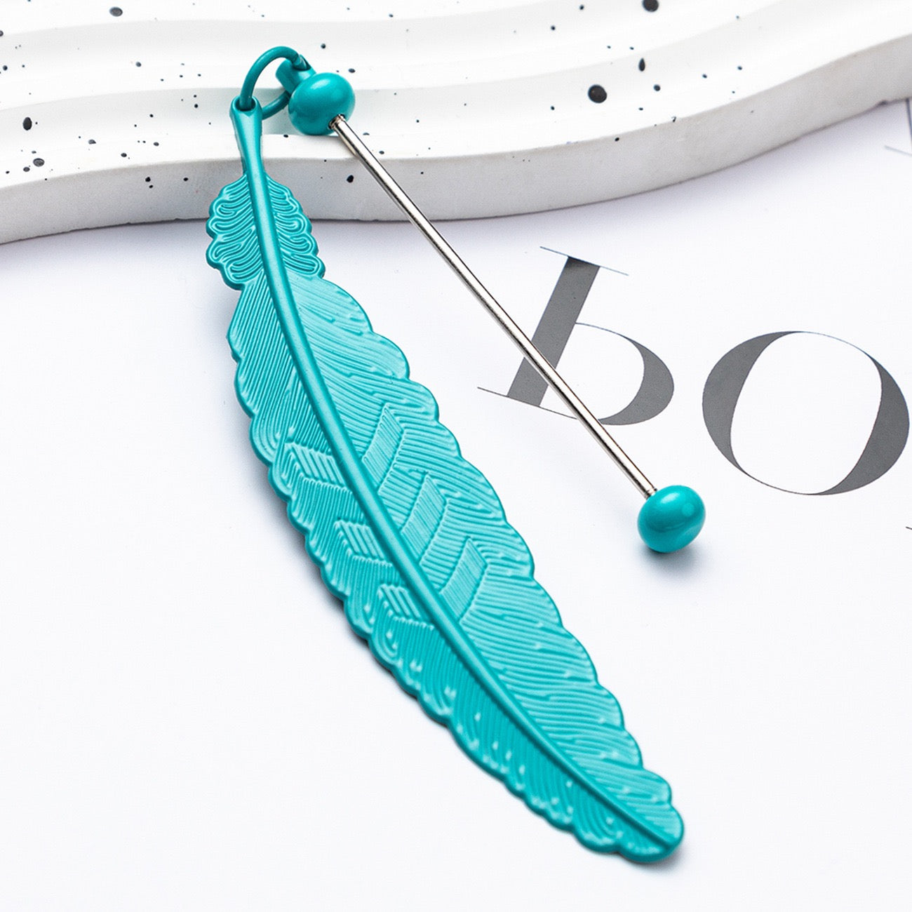 Handmade beaded metal feather bookmark（4PCS）