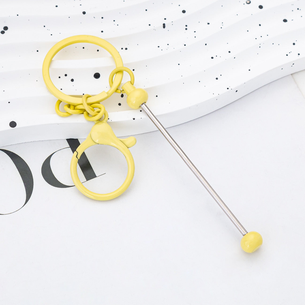 Beadable metal, colored keychain（6PCS）