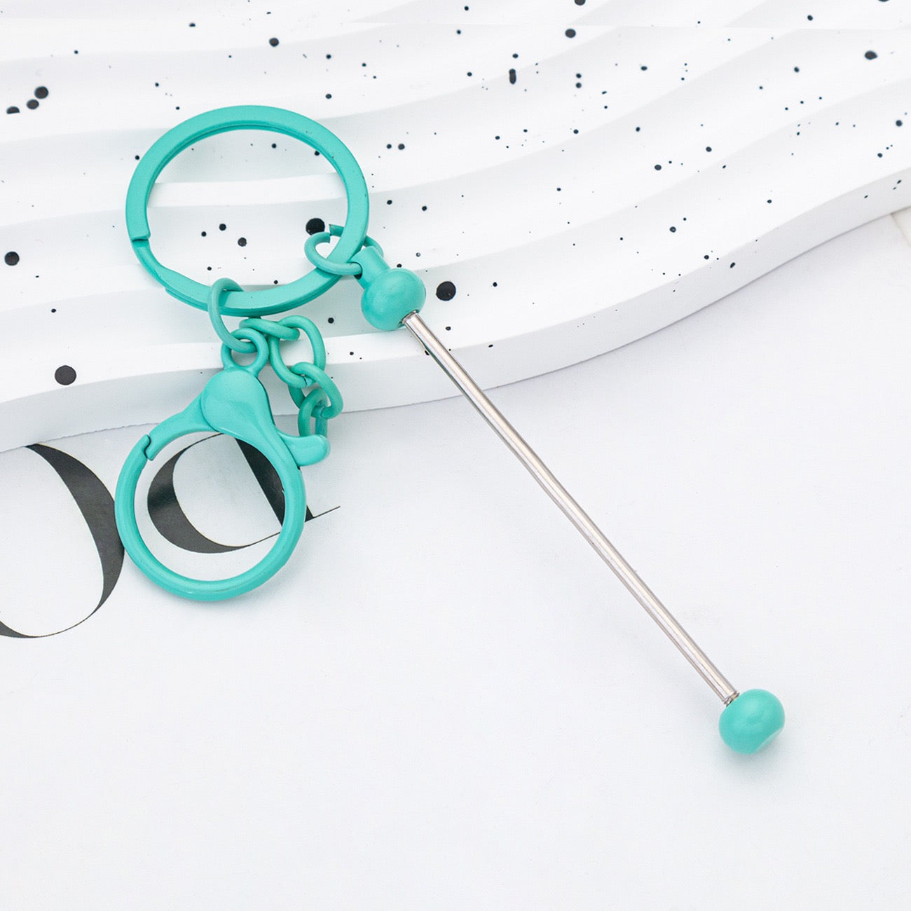 Beadable metal, colored keychain（6PCS）