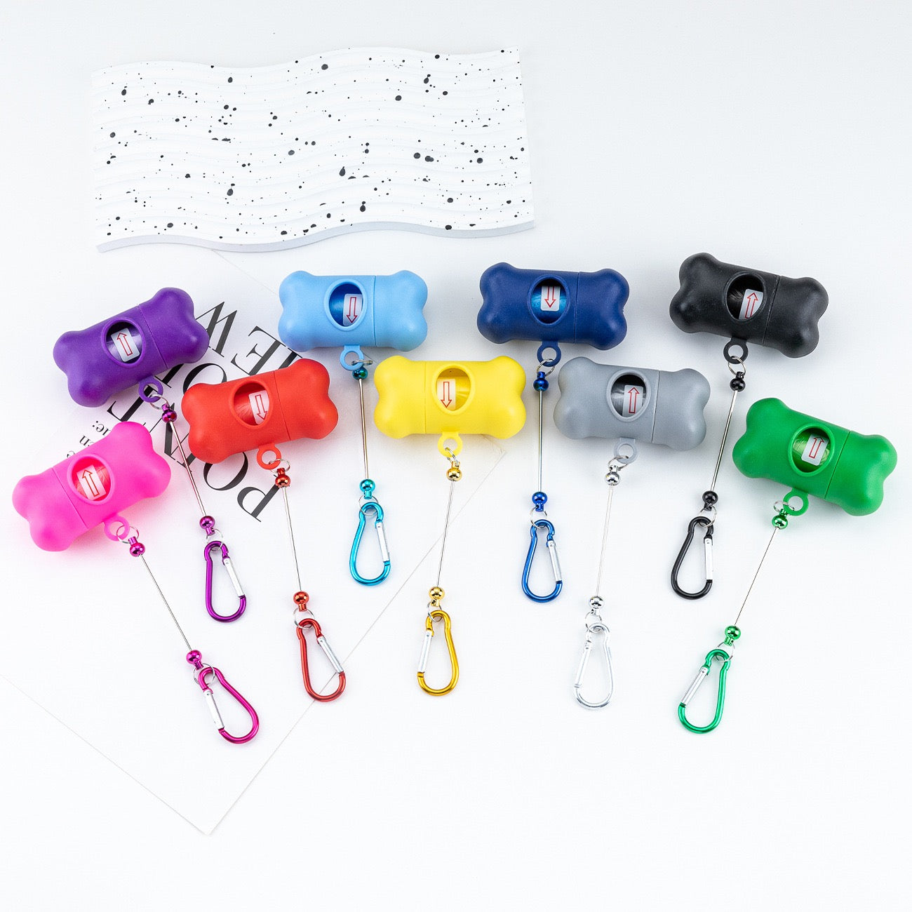 Creative beaded climbing buckle pet litter bag