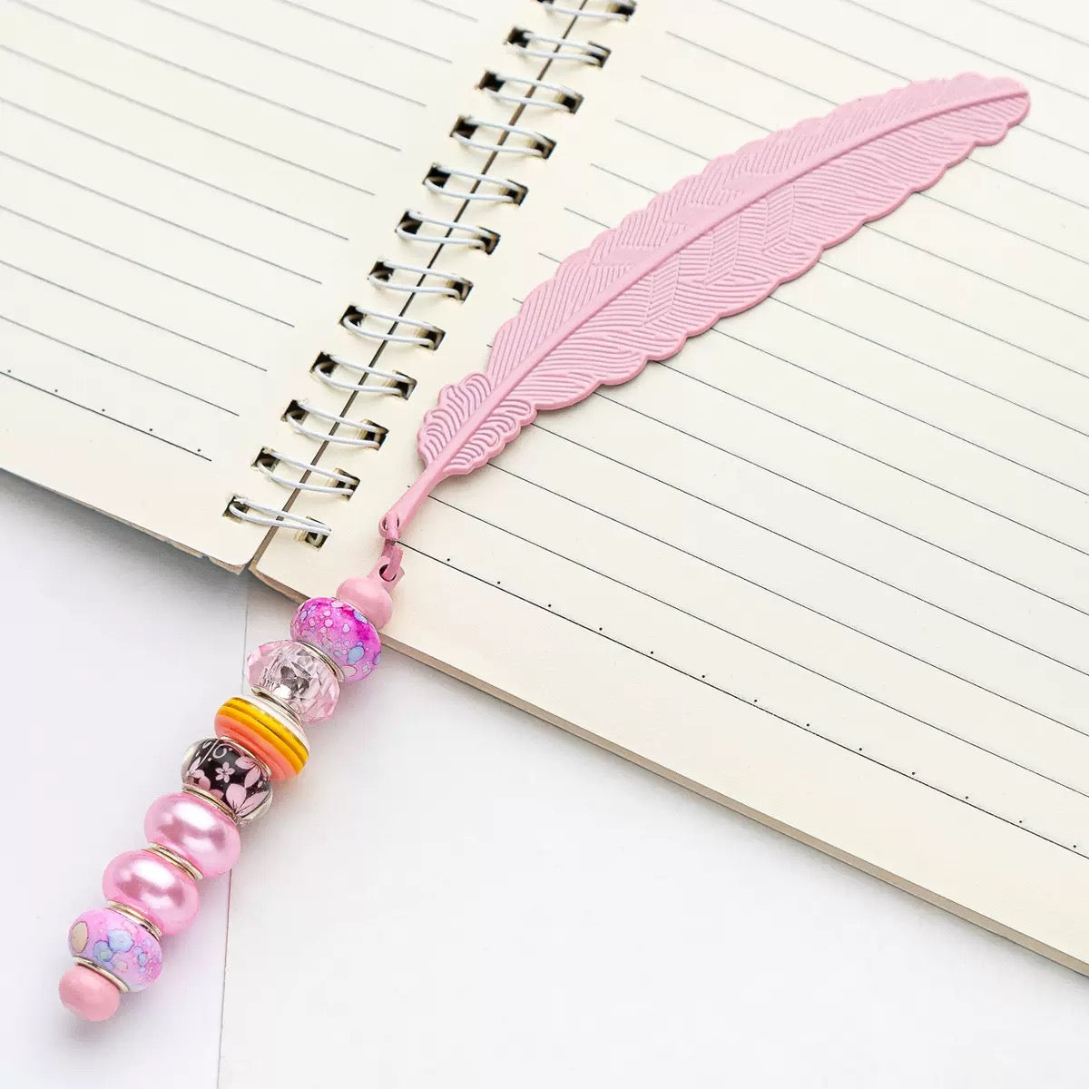 Handmade beaded metal feather bookmark（4PCS）