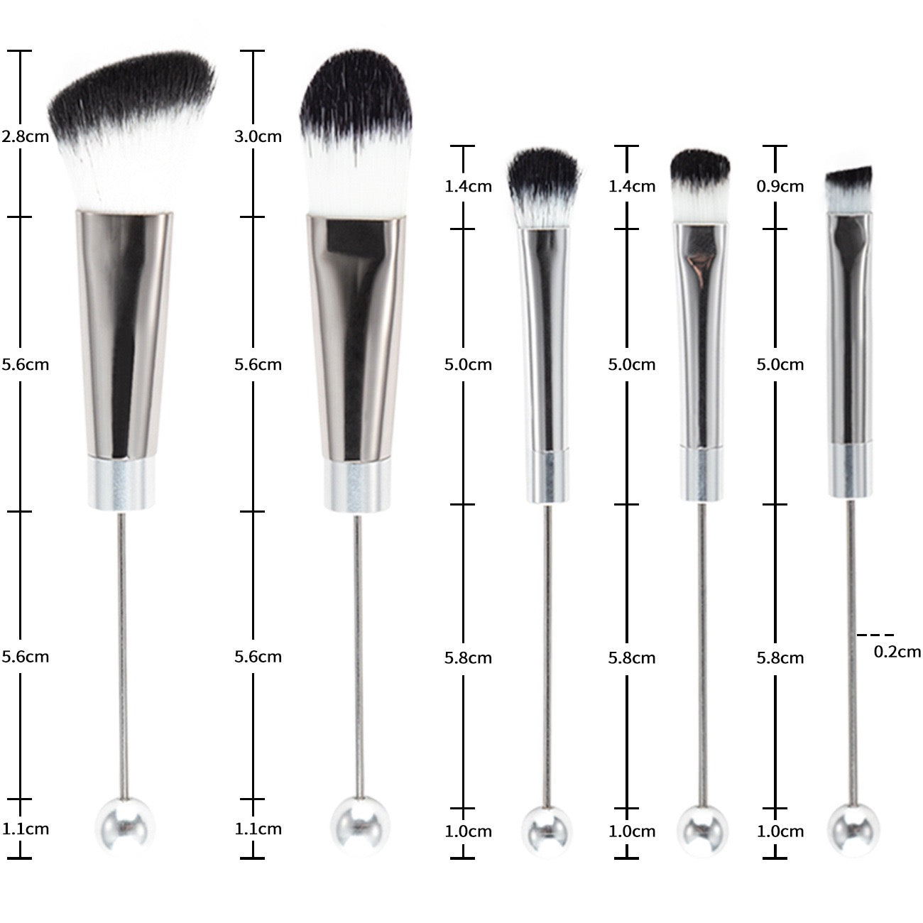 Beaded metal handle and beaded makeup brush set
