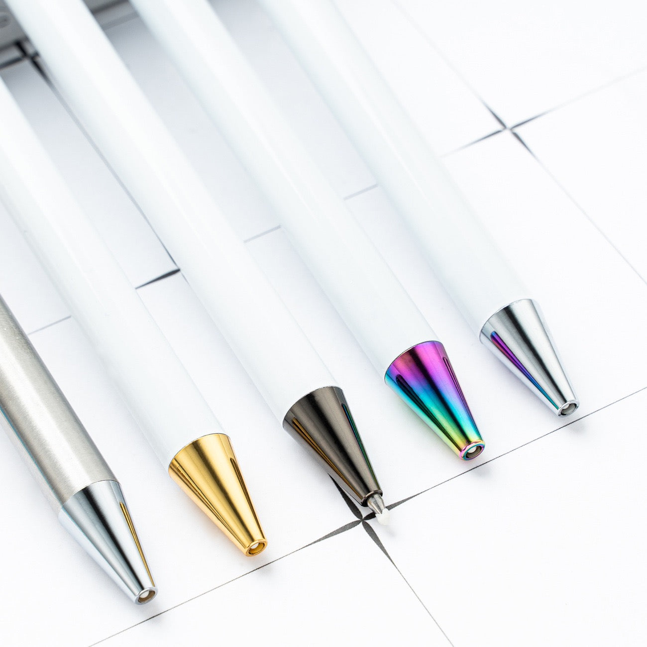 19-Crystal-stickable ballpoint pen with crystal stickers（8PCS）