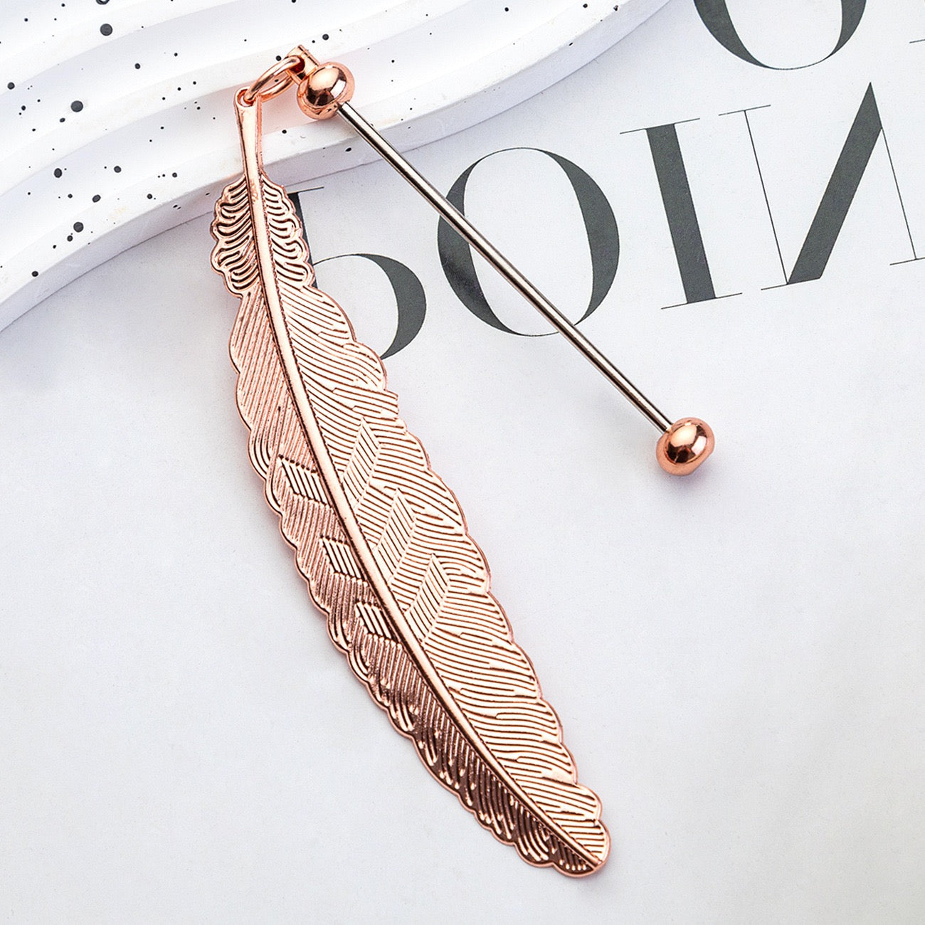 Handmade beaded metal feather bookmark（4PCS）