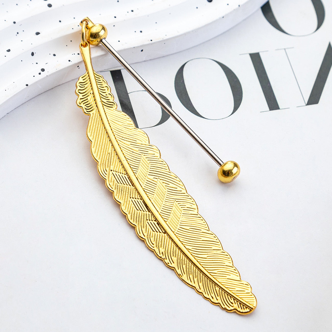 Handmade beaded metal feather bookmark（4PCS）